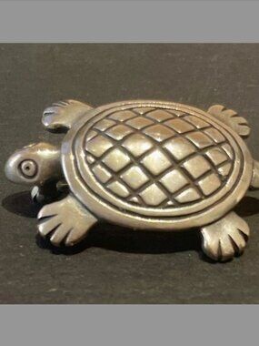 Vintage Mexican Sterling Silver Textured Crosshatch Turtle Brooch Pin Signed